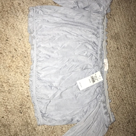 Crop top - Picture 2 of 2